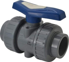 Simtech - 1-1/2" Pipe, Full Port, CPVC True Union Design Ball Valve - Inline - Two Way Flow, FNPT x FNPT (with Socket Adapter) Ends, Tee Handle, 232 WOG - Americas Industrial Supply