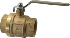 Value Collection - 2-1/2" Pipe, Full Port, Brass Full Port Ball Valve - Inline - Two Way Flow, FNPT x FNPT Ends, Lever Handle, 450 WOG, 150 WSP - Americas Industrial Supply