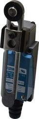 Value Collection - SPDT, NC/NO, 120 VAC, 250 VAC at 5 Amps, Screw Terminal, Roller Lever Actuator, General Purpose Limit Switch - Americas Industrial Supply