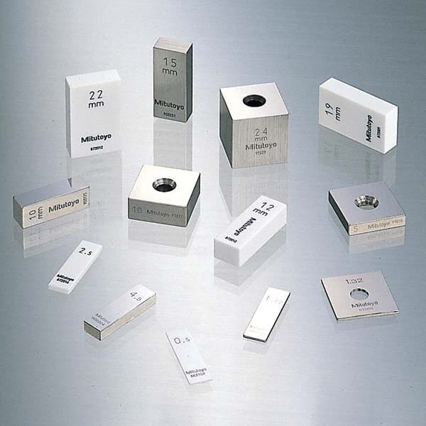 Mitutoyo - Gage Blocks & Spacers Type: Gage Block Size (Decimal Inch): 0.05000 - Americas Industrial Supply