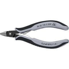 Cutting Pliers; Insulated: No