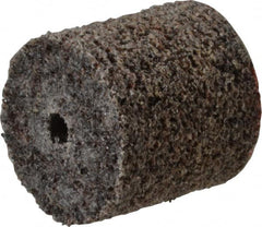 3M - 1" Diam, 1" Face Width, 3/16" Center Hole, Coarse Grade, Aluminum Oxide Deburring Wheel - Unitized, Hard Density 8 Grade, 35,100 RPM - Americas Industrial Supply