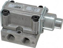 Parker - 1.5 CV Rate, 3/8" NPT Inlet HD Mechanical Oper Valve - 4 Way, 2 Position, 3/8" NPT Outlet, 150 Max psi, Air Pilot Spring Return - Americas Industrial Supply