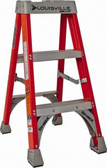Louisville - 3 Steps, 3' High, Type IA Rating, Fiberglass Step Ladder - 300 Lb Capacity, 18-1/16" Base Width - Americas Industrial Supply