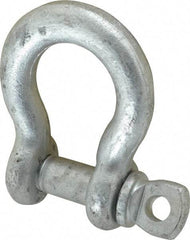 Made in USA - 5/8" Nominal Chain Size, 3.25 Ton Carbon Steel Screw Anchor Shackle - 5/8" Diam, 3/4" Pin Diam, 2-7/16" High x 1-1/16" Wide Inside Jaw, 1-9/16" Inside Width, 1-7/16" Max Body Thickness - Americas Industrial Supply