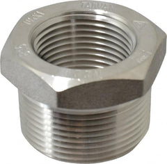 Merit Brass - 1-1/4 x 1" Grade 304/304L Stainless Steel Pipe Hex Bushing - MNPT x FNPT End Connections, 3,000 psi - Americas Industrial Supply