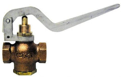 Kingston - 1" Pipe, 400 Max psi, Buna N Disc, Self Closing Control Valve - Balanced Valve Squeeze Lever, FNPT x FNPT End Connections - Americas Industrial Supply