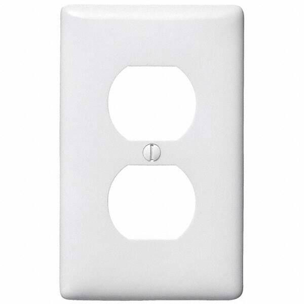 Bryant Electric - Wall Plates Wall Plate Type: Outlet Wall Plates Color: White - Americas Industrial Supply