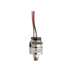 Pressure, Vacuum & Compound Switches; Type: All-Welded Pressure Switch; Thread Size: 1/8; Voltage: 250VAC / 30VDC; Thread Type: NPT Male; Amperage: 5.0000; Electrical Connection: 1/4in Male Spade Terminals; Wetted Parts Material: 304 Stainless Steel; Repe