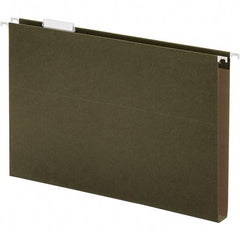 UNIVERSAL - 9-1/2x11-3/4", Legal, Standard Green, Hanging File Folder - 11 Point Stock, 1/5 Tab Cut Location - Americas Industrial Supply