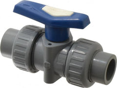 Simtech - 1/2" Pipe, Full Port, CPVC True Union Design Ball Valve - Inline - Two Way Flow, FNPT x FNPT (with Socket Adapter) Ends, Tee Handle, 232 WOG - Americas Industrial Supply