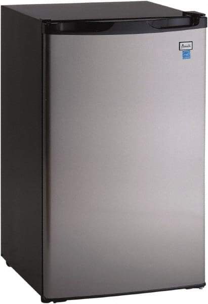 Avanti - Refrigerators Capacity: 4.4 Cu Ft Color: Stainless Steel/Black - Americas Industrial Supply