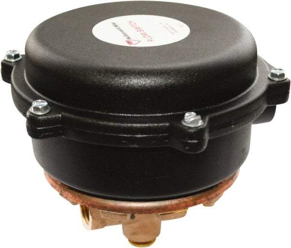 McDonnell & Miller - 100 psi, Brass Housing, Adjustable Paddle Flow Switch - 0.41 Flow Set Point, 1,863 Flow Point cc/min, 0.41 1.81 GPM, 120/240 Voltage, 1/2 Inch Thread Size - Americas Industrial Supply