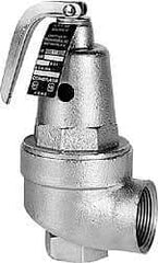 Conbraco - 1" Inlet, 1-1/4" Outlet, ASME Section IV Safety Relief Valve - 15 Max psi, Bronze, 1,027,000 BTUs - Americas Industrial Supply