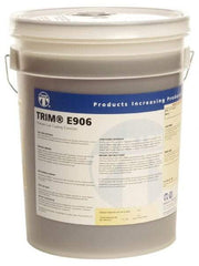 Master Fluid Solutions - Trim E906, 5 Gal Pail Cutting & Grinding Fluid - Water Soluble, For Gear Hobbing, Heavy-Duty Broaching, Machining, Surface/Pocket/Thread Milling - Americas Industrial Supply