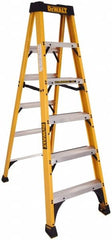 11-Step Ladder: Fiberglass, Type IA, 12' OAH 300 Lb Capacity, 31-9/16″ Base Width