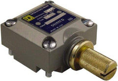 Square D - SPDT, NC/NO, 600 Volt Screw Terminal, Rotary Head Actuator, General Purpose Limit Switch - 1, 2, 4, 6, 12, 13, 6P NEMA Rating, IP67 IPR Rating - Americas Industrial Supply