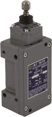 Square D - SPDT, NC/NO, 600 Volt, Screw Terminal, Plunger Actuator, General Purpose Limit Switch - 1, 2, 4, 6, 12, 13, 6P NEMA Rating, IP67 IPR Rating - Americas Industrial Supply