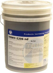 Master Fluid Solutions - Trim E206 nd, 5 Gal Pail Cutting & Grinding Fluid - Water Soluble, For Cutting, Grinding - Americas Industrial Supply