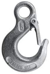 CM - 2,600 Lb Capacity, Chain Grade 43, Steel Eye Hook - 0.73" Hook Throat, 2.61" Reach, 0.53" Eye ID, 1/4" Chain Diam, 3.69" OAL, Heat Treated - Americas Industrial Supply