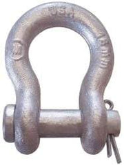 CM - 1/2" Nominal Chain Size, 3.3 Ton Alloy Steel Round Anchor Shackle - 23/32" Diam, 5/8" Pin Diam, 13/16" Wide Inside Jaw, 1-5/32" Inside Width - Americas Industrial Supply