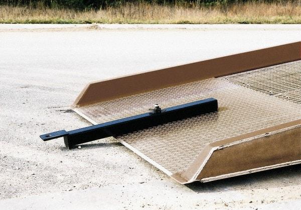 Vestil - Riser & Ramp Accessories Type: Tow Hitch Option - Americas Industrial Supply
