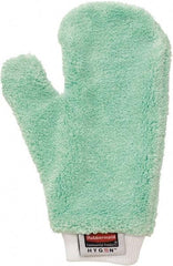 Rubbermaid - 11.9" Long Microfiber Cleaning & Dusting Mitt - Green, for Dusting - Americas Industrial Supply