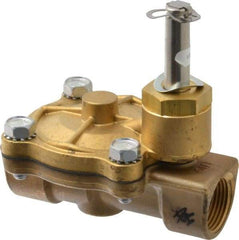 Parker - 3/4" Port, Two Way, Piloted Diaphragm, Brass Solenoid Valve - Normally Closed, 250 Max PSI, NBR Seal - Americas Industrial Supply