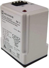 Square D - 8 Pin, 999 hr Delay, Multiple Range DPDT Time Delay Relay - 10 Contact Amp, 24 VAC/VDC - Americas Industrial Supply