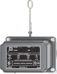 Square D - 4 NEMA Rated, DPST, Float Switch Pressure and Level Switch - 575 VAC, Line-Load-Load-Line Terminal - Americas Industrial Supply