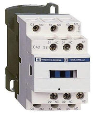 Schneider Electric - 2NC/3NO, 110 VAC at 50/60 Hz Control Relay - 17 V - Americas Industrial Supply