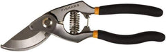 Fiskars - By-Pass Pruner - 3/4" Long Steel Blade, 5-1/2" Long Comfort Hand Grip Handle - Americas Industrial Supply