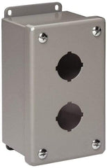 Cooper B-Line - 1 Hole, 1.203 Inch Hole Diameter, Stainless Steel Pushbutton Switch Enclosure - 4 Inch High x 3-1/4 Inch Wide x 3 Inch Deep, 12, 13 NEMA Rated - Americas Industrial Supply