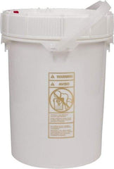 Made in USA - 5 Gal, High-Density Polyethylene Round White Single Pail - Handle & Lid Included - Americas Industrial Supply