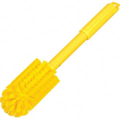 Carlisle - Bottle & Tube Brushes Type: Valve Brush Diameter (Inch): 3 - Americas Industrial Supply